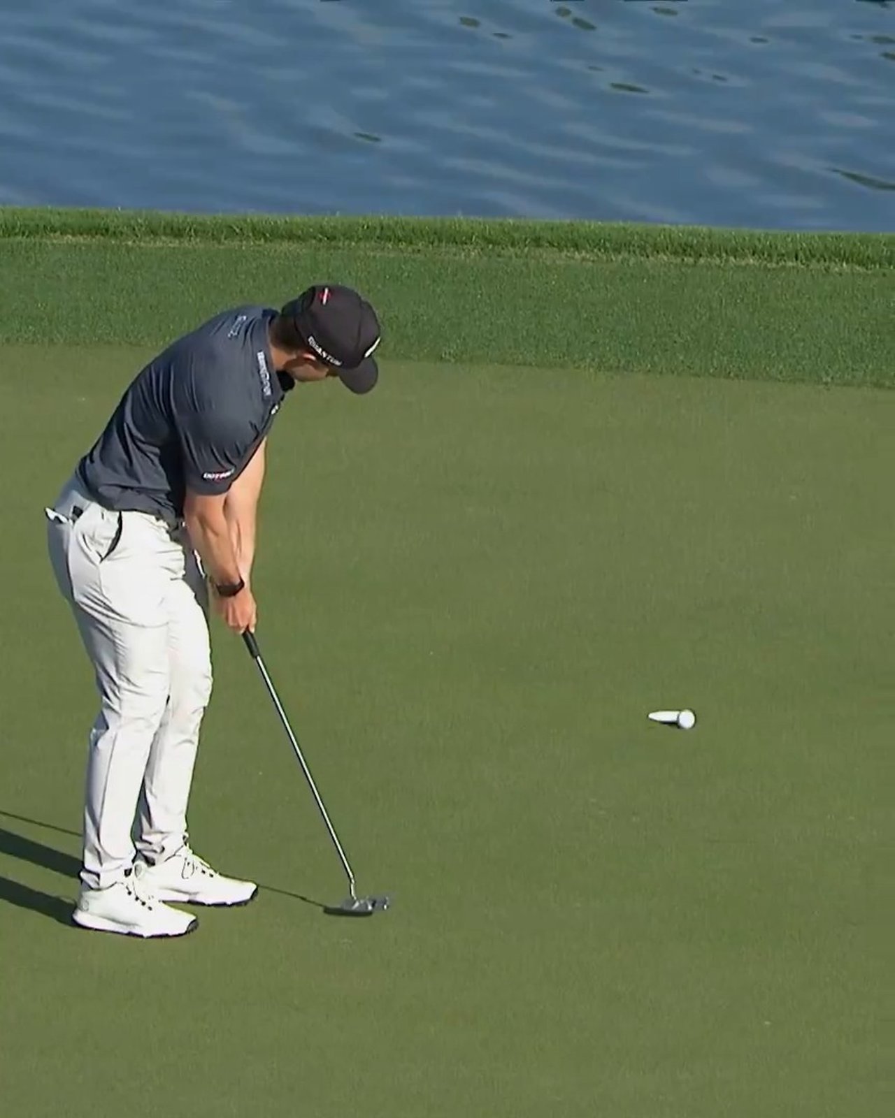 Blades Brown stellt neuen Platzrekord mit 60 am Nicklaus Tournament Course auf - (@PGATOUR)