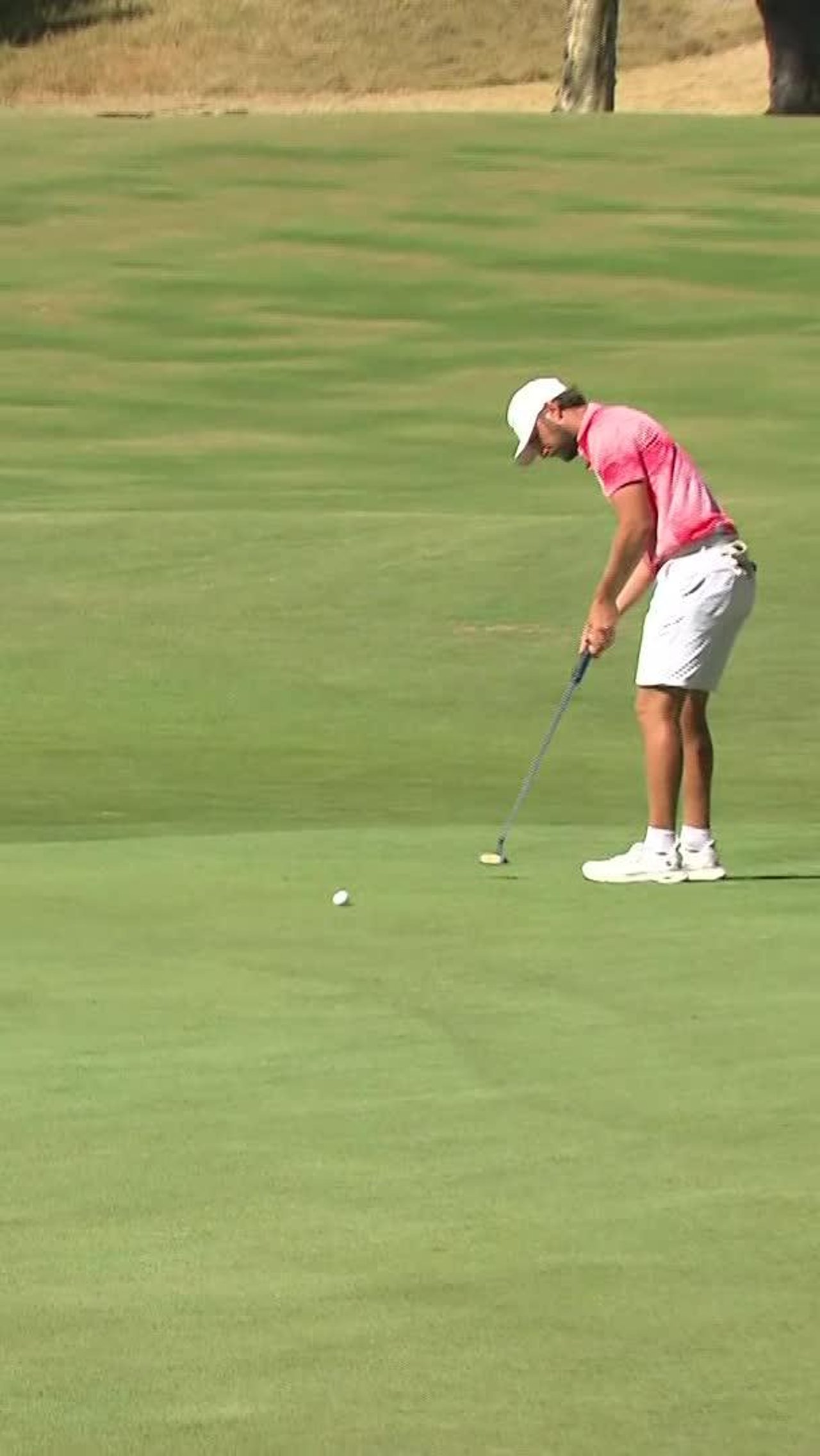 Jordan Doull sorgt mit Eagle für Führungswechsel bei Webex Players Series - (@PGAofAustralia)