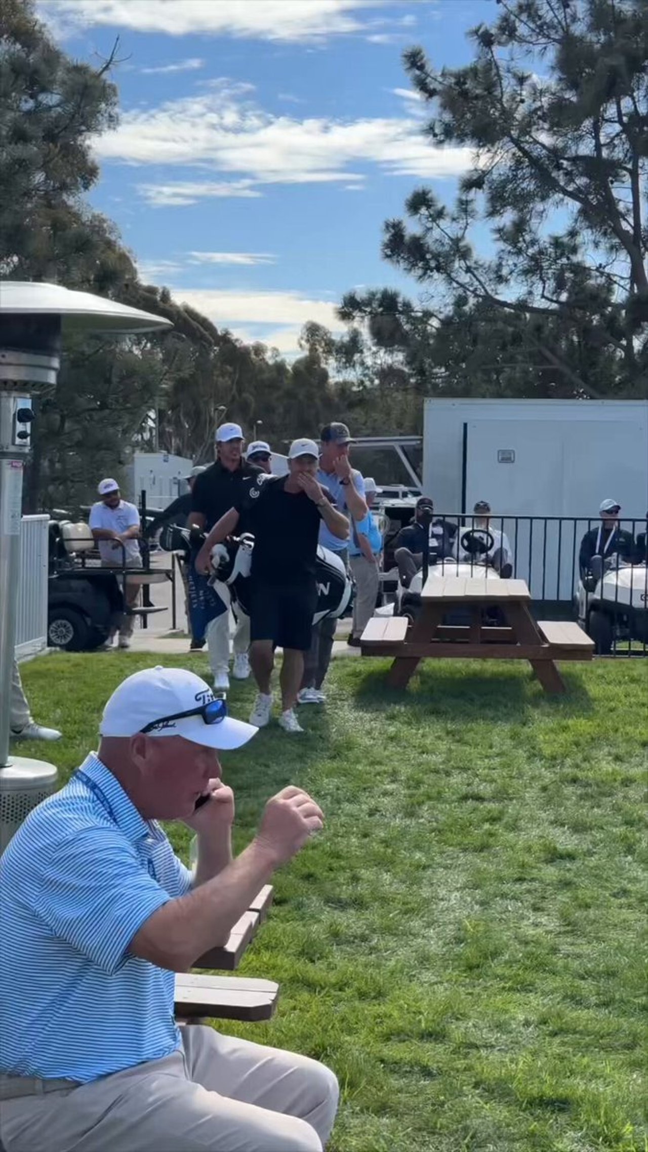 Brooks Koepka trainiert mit Srixon vor der PGA Tour Saison 2026 - (@SrixonGolf)