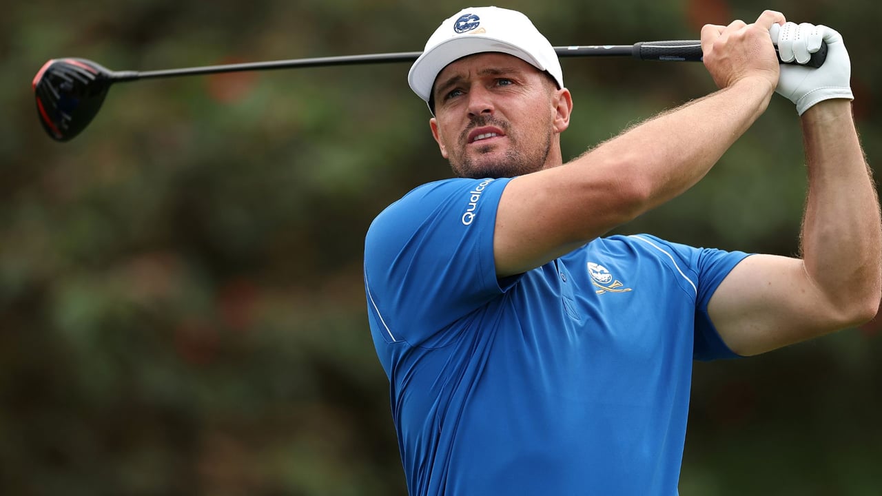 Bryson DeChambeau setzt vor der Major Saison auf eine klare Priorität: viel Driver Arbeit und maximale Kontrolle vom Tee. (Foto: Getty)