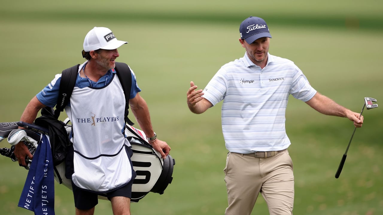 Russell Henley sprintet bei der THE PLAYERS Championship nach der Regenpause zurück und entgeht knapp der Disqualifikation. (Foto: Getty)