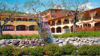 Ihre kulinarische Rundreise: Das Hotel Donna Silvia am Gardasee. (Foto: ruhrtours Reisen GmbH)