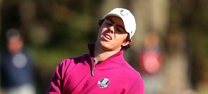 Abschlag von McIlroy auf Team-Captain Olazábal