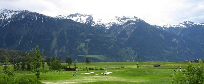 Zwischen Weingärten und Zugspitze: Golf-Perle Österreich