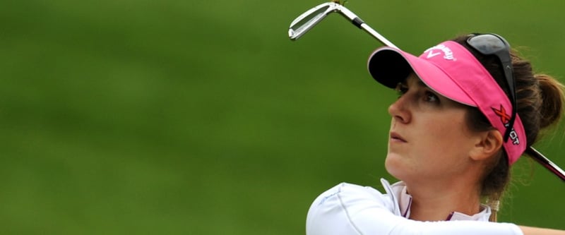 Sandra Gal schlägt zur Zeit bei der Lorena Ochoa Invitational ab.