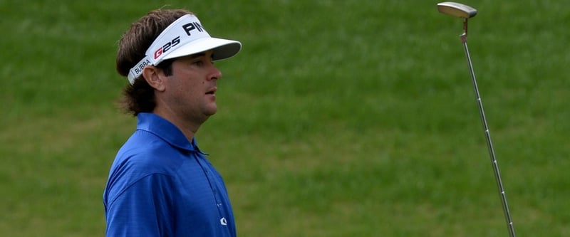 Bubba Watson holte auf seinem Flug kurzerhand seinen Putter raus und spielte eine Runde quer durchs Flugzeug. (Foto: Getty Images)