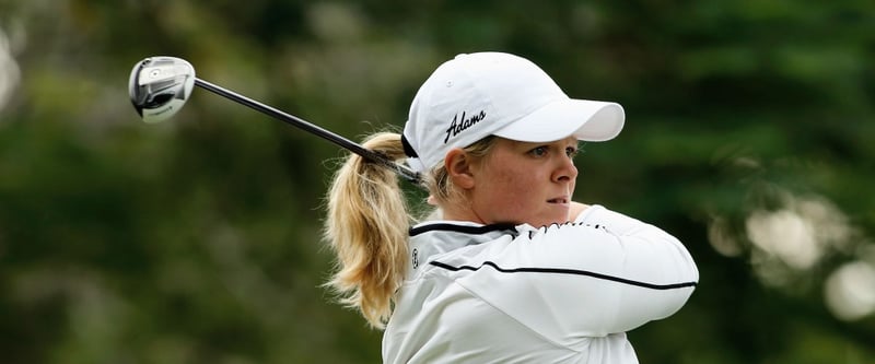 Die Schwedin Caroline Hedwall spielte am zweiten Tag der ISPS Handa Women's Australian Open ein Hole-in-One und setzte sich an die Spitze des Feldes