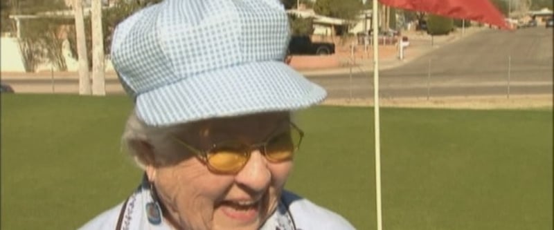 Diese junge Dame hat vor kurzem ihr drittes Hole-in-One geschlagen! Fran Thomas ist wohlgemerkt schon 92 Jahre alt. (Foto: www.alabamas13.com)