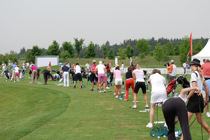 Golftraining auf der Driving Range