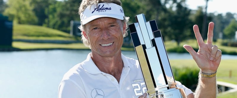 Bernhard Langer zeigt es an: Der Triumph in Texas ist bereits sein dritter Titel beim Insperity Invitational.