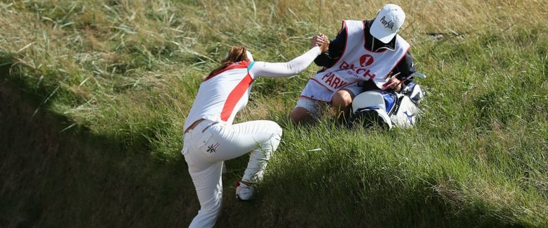 Nicht immer ein leichtes Unterfangen für die Ladies bei der Womens British Open - wie soll man rausspielen, wo man nicht rauskommt? (Foto: Getty)