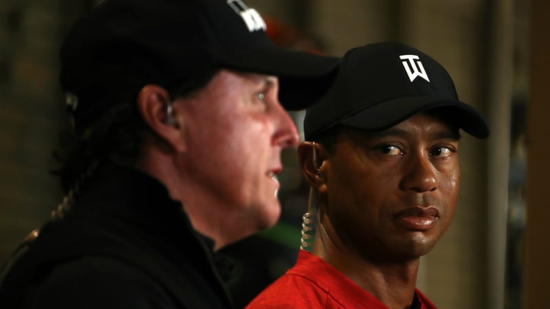 Tiger Woods und Phil Mickelson gehören zu den größten Rivalitäten im Golfsport. (Foto: Getty)