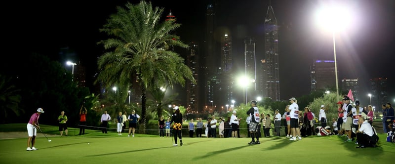 Noch werden Flutlichtmasten auf Golfplätzen nur für Trainingseinheiten oder Show-Matches angeschaltet. In Zukunft könnten ganze Finals am Abend stattfinden.