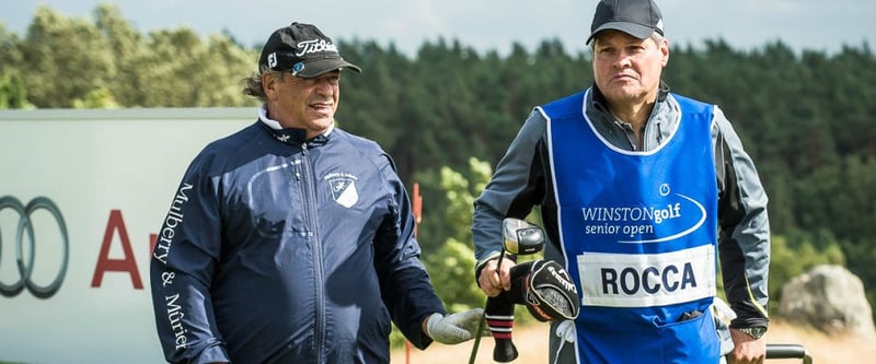 Michael Basche (r.) begleitete Signore Costantino Rocca beim Pro-Am der WINSTONgolf Senior Open als Caddie.