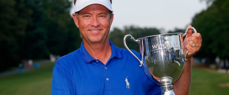 Davis Love III entscheidet die Wyndham Championship 2015 für sich. (Foto: Getty)