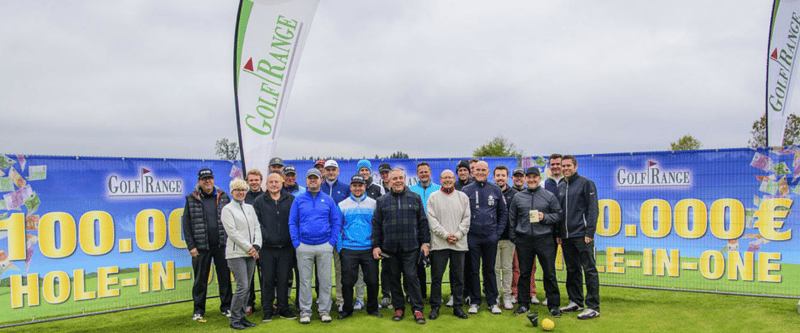 Der 100.000€-Schlag in München auf der GolfRange. (Foto: GolfRange München Brunnthal)