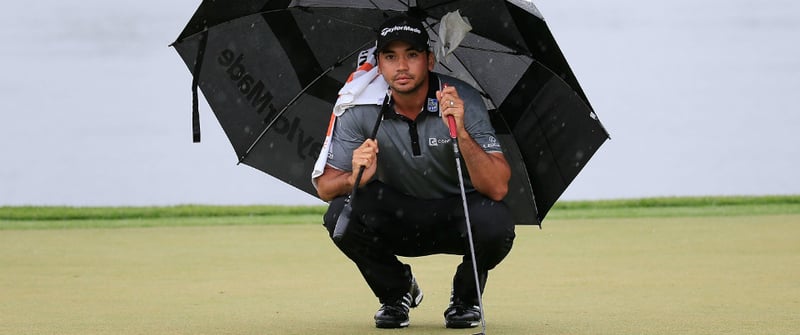 Schutz vor Regen ist da, aber Jason Day muss sich beim Arnold Palmer Invitational vor allem gegen die starke Konkurrenz um den Sieg schützen. (Foto: Getty)