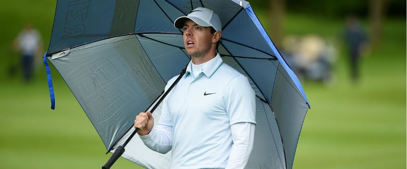 Einem echten Iren macht auch der Regen nichts aus. Rory McIlroy ließ sich vom Wetter am Moving Day der Irish Open nicht beeindrucken. (Foto: Getty)