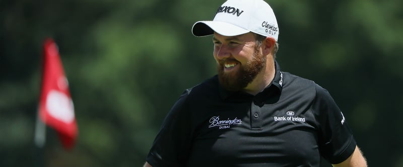 Shane Lowry lacht dem 