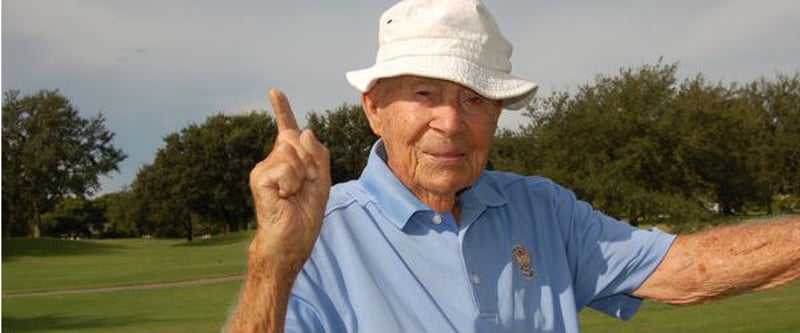 Gus Andreone ist der älteste lebende PGA Golf Professional. Mit 103 Jahren hat er sein achtes Hole-in-One gespielt. (Foto: Twitter/Bob Denny@pgahistorybug)