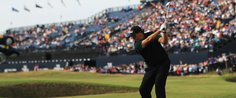 Knapp am Rekord vorbei: Phil Mickelsons Putt zum alleinigen Rekord für die tiefste Majorrunde aller Zeiten ging knapp vorbei. (Foto: Getty)