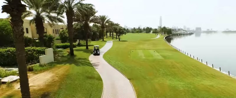 In Dubai ist Sonnenschutz bei einer Runde auf dem Golfplatz Pflicht. (Foto: Screenshot)