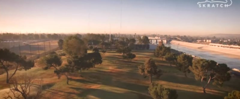 Der Golfkurs in Compton wurde auf einer alten Müllhalde errichtet. (Foto: Screenshot)