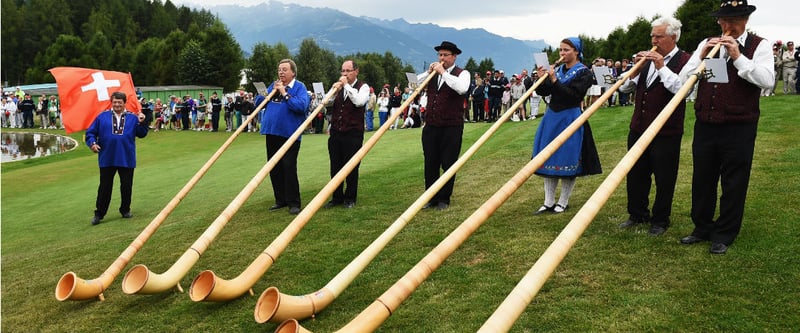 Im Schatten der Deutsche Bank Championship rufen die Alpen zum Omega European Masters. (Foto: Getty)