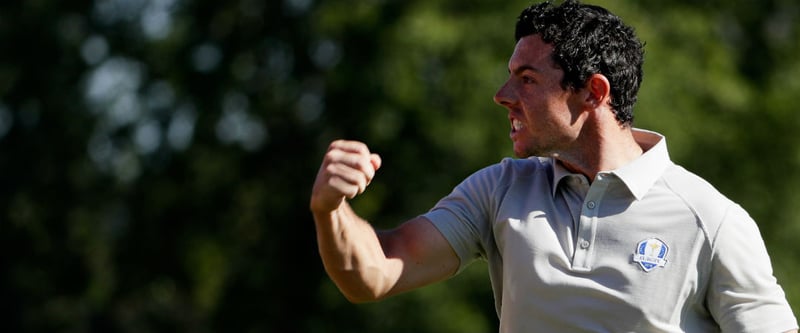 Rory McIlroy dominiert sein Fourball-Match beim Ryder Cup im Alleingang und spielt Golf von einem anderen Stern. (Foto: Getty)