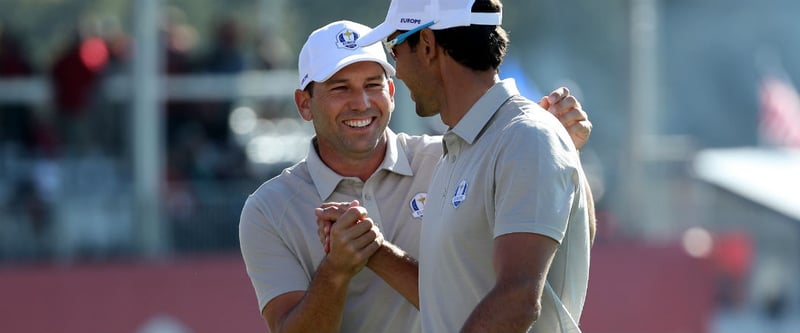 Sergio Garcia und Rafa Cabrera Bello sorgen für Euphorie bei Team Europa beim Ryder Cup 2016. (Foto: Getty)