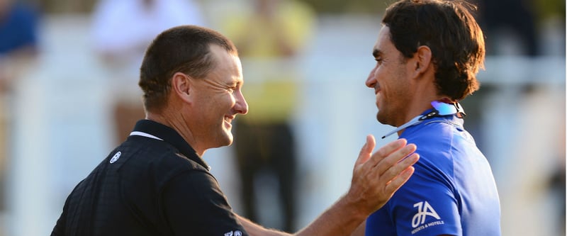 Gemeinsam im letzten Flight: Rafa Cabrera Bello und Sam Brazel bei der UBS Hong Kong Open. Die Tee Times. (Foto: Getty)