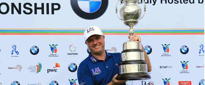 Nach 10 Jahren darf Graeme Storm bei der BMW SA Open endlich wieder eine Trophäe in der Hand halten. (Foto: Getty)