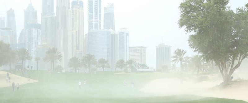 Immer stärkerer Wind machte die Beendigung der zweiten Runde bei der Omega Dubai Desert Classic unmöglich. (Foto: Getty)