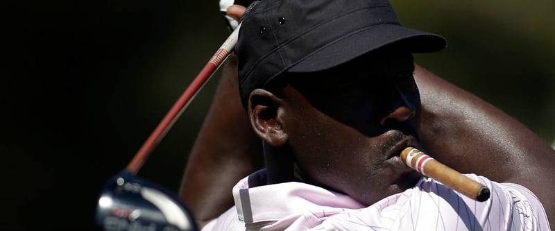 Michael Jordan ist leidenschaftlicher Golfer und setzt dabei gerne größere Summen Geld bei Wetten ein.