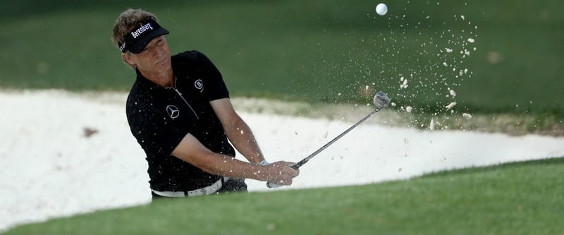 Trotz widriger Bedingungen präsentiert sich Bernhard Langer stark in der ersten Runde des US Masters 2017. (Foto: Getty)