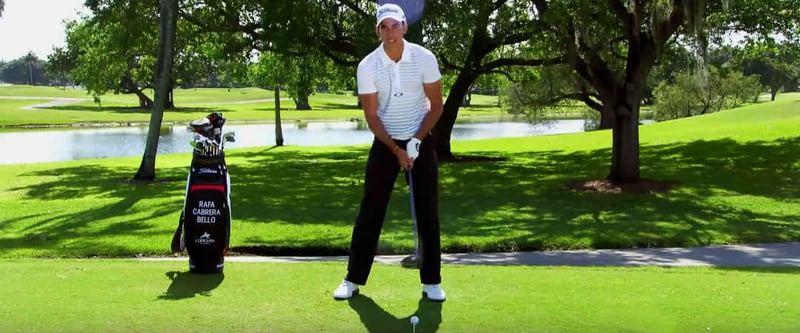 European-Tour-Spieler Rafael Cabrera Bello gibt bei der BMW Internatiponal Open in München eine Golf Clinic. (Foto: Youtube/Titleist)