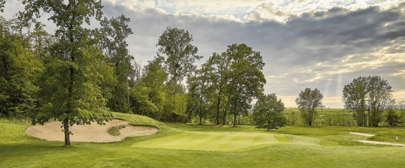 Bahn 2 des Mainzer Golfclubs hat es in den Golfkalender 2018 geschafft. (Foto: Matthias Gruber)