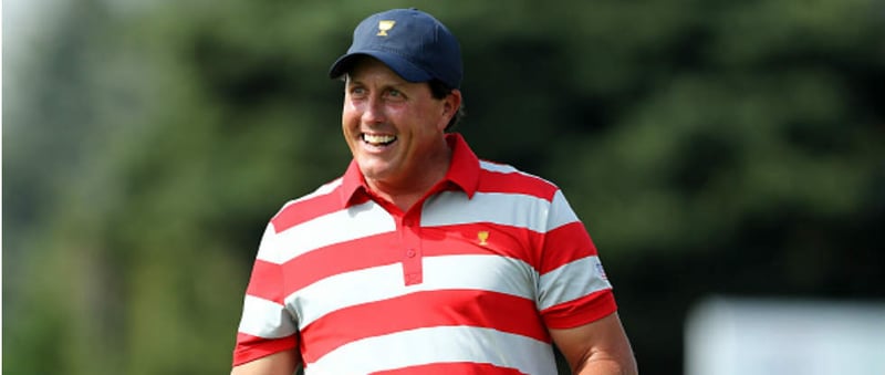 Phil Mickelson, der zur Zeit beim Presidents Cup aufteet, hat seinen Vertrag mit Callaway verlängert. (Foto: Getty)