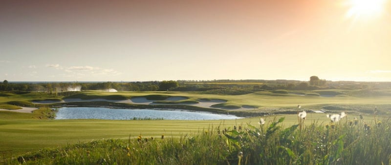 Das Golf Resort Wittenbeck im April des Golf Post Golfkalenders 2018. (Foto: Golf Resort Wittenbeck)
