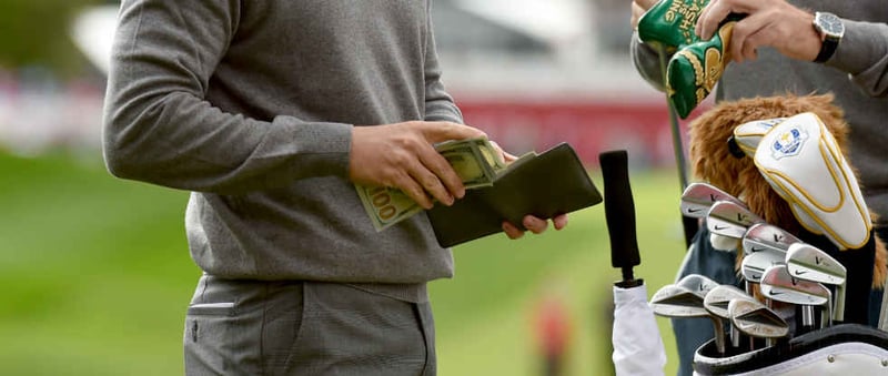 Das Geld auf der Runde den Besitzer wechselt ist bei PGA-Tour-Events trotz Wettverbots nicht unüblich. (Foto: Getty)