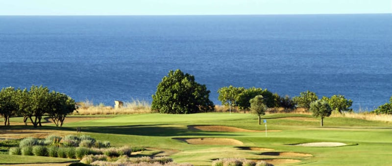 ROBINSON ist wieder voll im Golfbusiness angekommen und bietet zum Saisonbeginn zwei spannende Angebote nach Agadir und Portugal, die Sie sich bei uns sichern können. (Foto: ROBINSON)