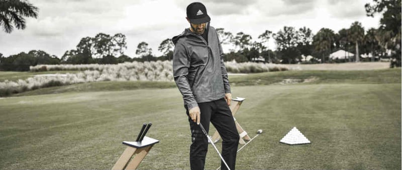 Dustin Johnson ist begeistert von der Vielseitigkeit der neuen Adidas adicross-Linie. (Foto: Adidas Golf)