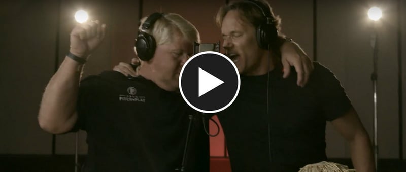 John Daly und Keith Jacob rocken gemeinsam beim Song 18 Holes & A 12-Pack ab. (Foto: Youtube/Keith Jacob)