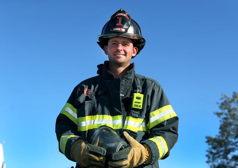 Matt Parziale - der Feuerwehrmann, der beim Masters in Augusta mitspielt. (Foto: Twitter.com / Landmarkgolf)