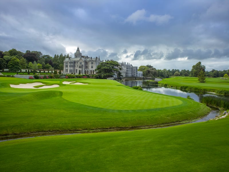 Ein Blick auf das 18. Grün des The Golf Course at Adare Manor. (Foto: Adare Manor)