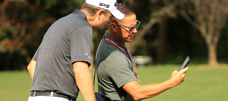 Technische Unterstützung im Golftraining kann sinnvoll sein, doch hilft der Computer allein? (Foto: Getty)