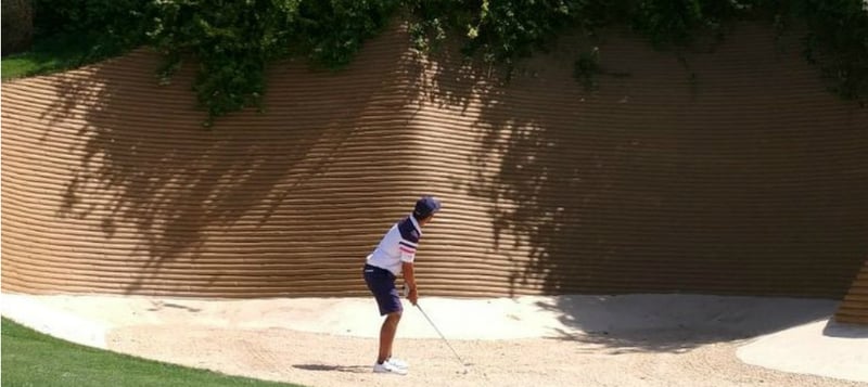 Bei der Hero Indian Open stand Pablo Larrazabal auf einmal vor einer Wand aus Bunker. (Foto: Instagram/@plarrazabal)