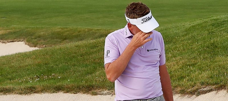 Ian Poulter kam dem Führenden bedrohlich nahe, ehe er auf der zweiten Runde der US Open 2018 einen fatalen Fehler beging. (Foto: Getty)