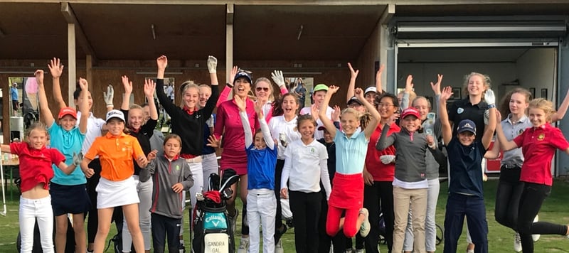 Viel Spaß hatten die jungen Golferinnen beim Sandra Gal Charity Event. (Foto: Golf Post)