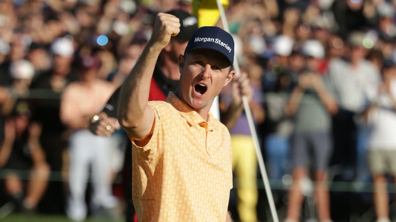 Justin Rose bejubelt seinen Sieg bei der Farmers Insurance Open 2019. (Foto: Getty)